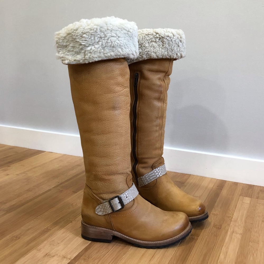 Freebird by Steven Denmark tan shearling sheep fur over the knee boots size 8